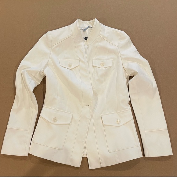 WHBM White Blazer Size 2 - Picture 1 of 4